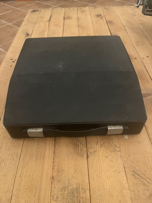 Maquina de escrever antiga