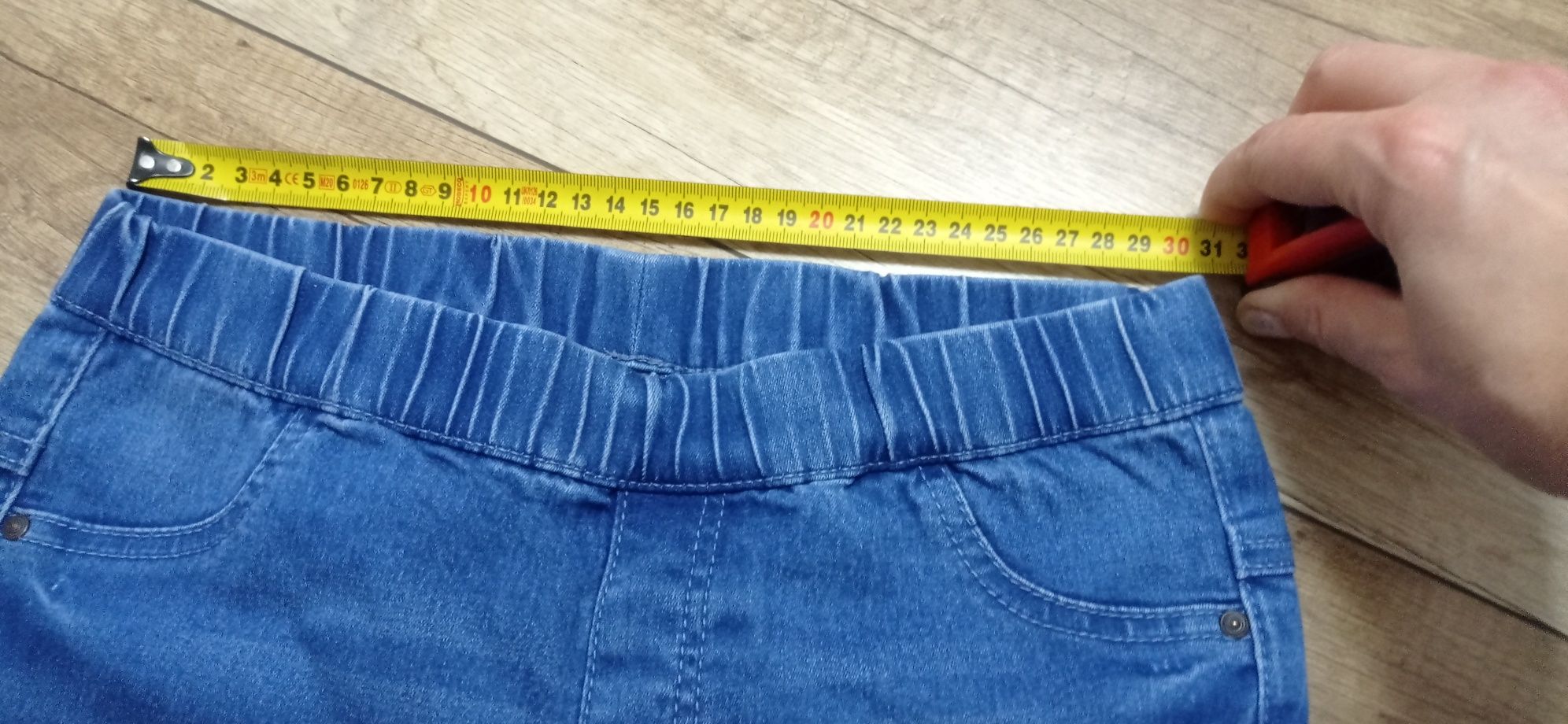 Spodnie jeans 158/S
