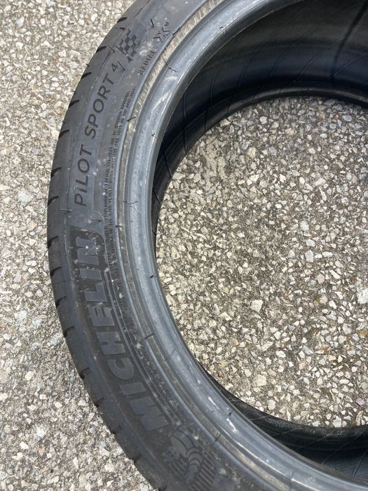Michelin Pilot Sport 4