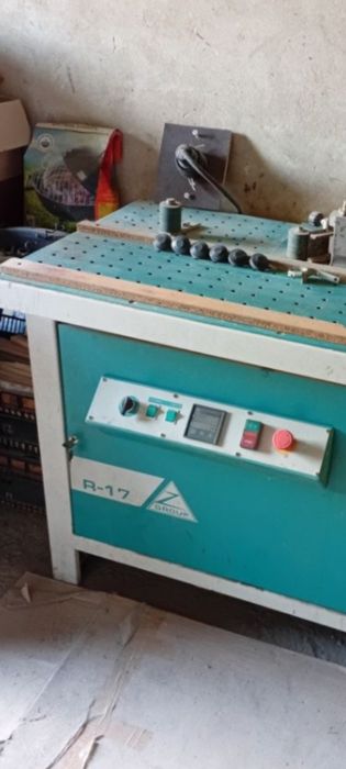 Кромкооблицювальний станок R-17