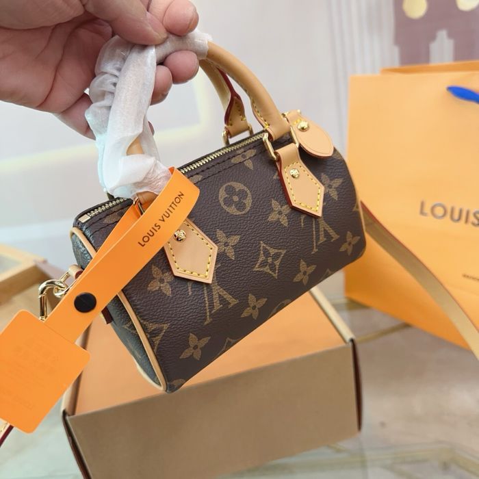 сумки Louis Vuitton Speedy 16 Monogram