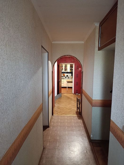 Продам 3-ну квартиру в центрі!