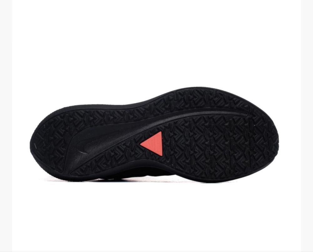 Кросівки Nike Air Winflo 9 Shield (DM1106-007).Оригінал (30см, 30,5см)