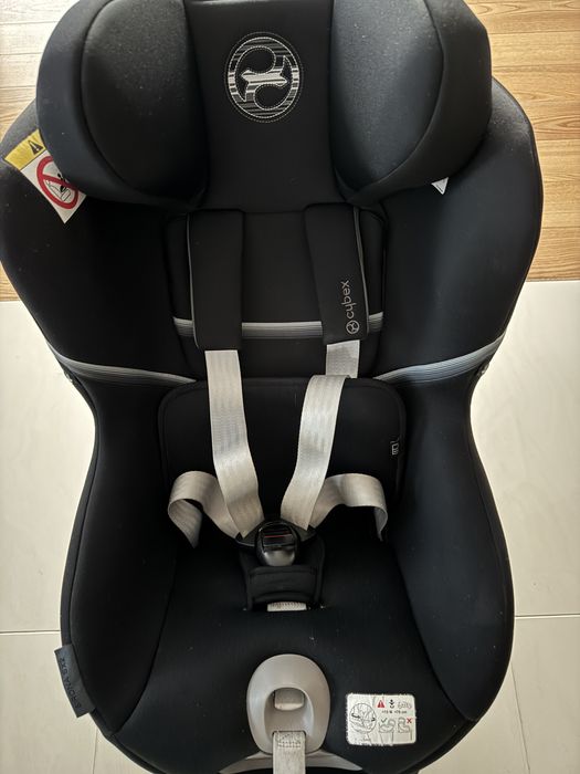 Fotelik z bazą Cybex Sirona SX-2 i-Size 0-18kg