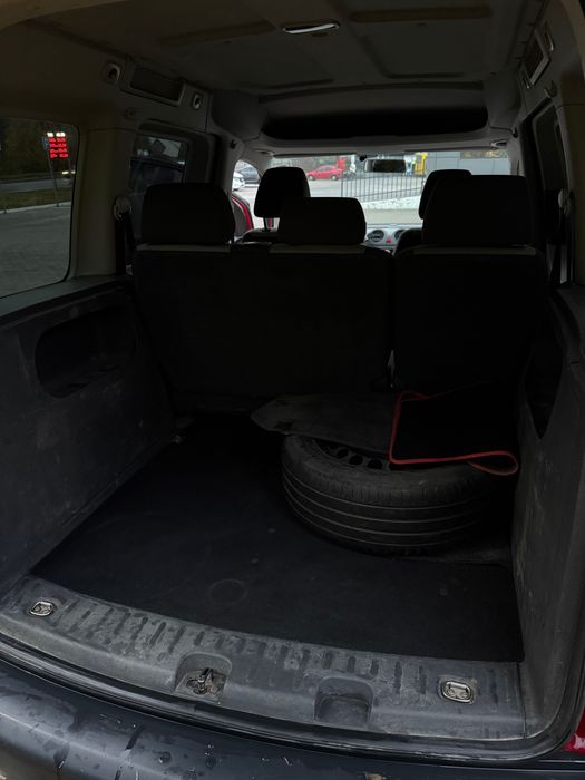 Volkswagen CaddyIII 4 motion
