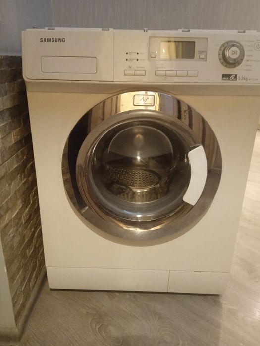 Стиральная машинка под разборку, цена договорная