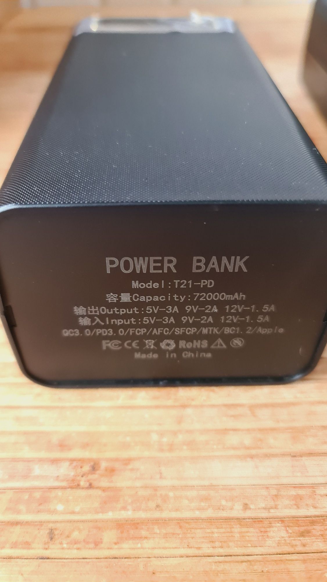 Большой павербанк 70000мач Samsung Акуумулятор power bank +кабель