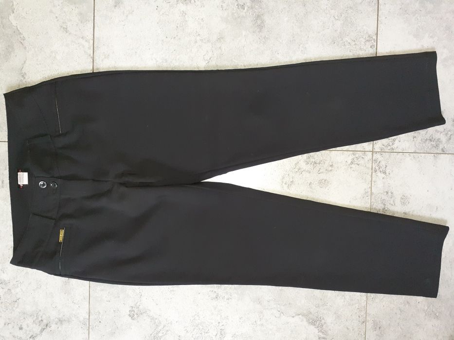Spodnie garniturowe damskie 38