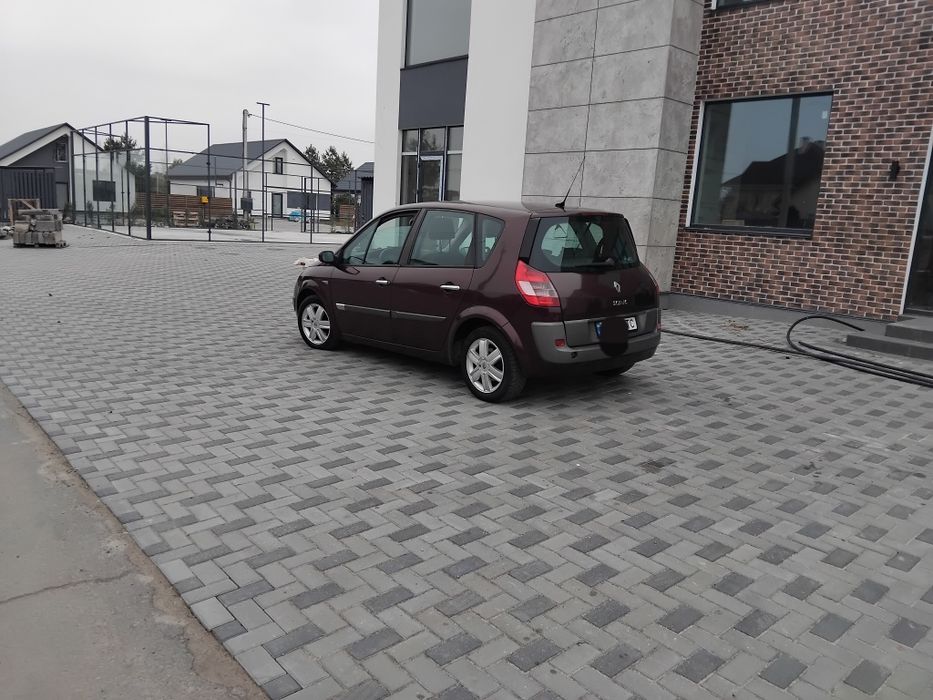 Renault Scenic 1.9 диз. 2003 г.в. На полном ходу