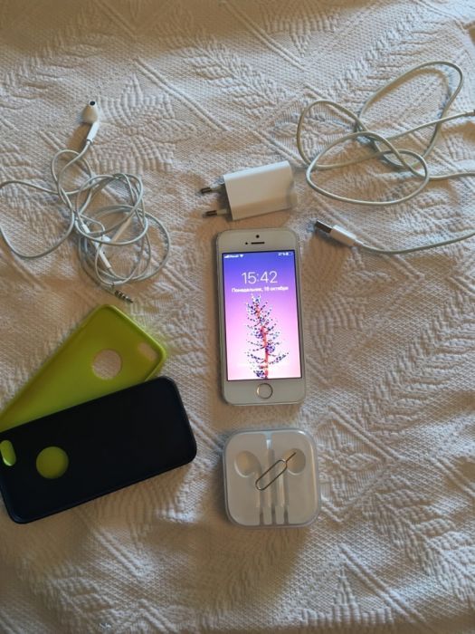 продам Iphone 5S
