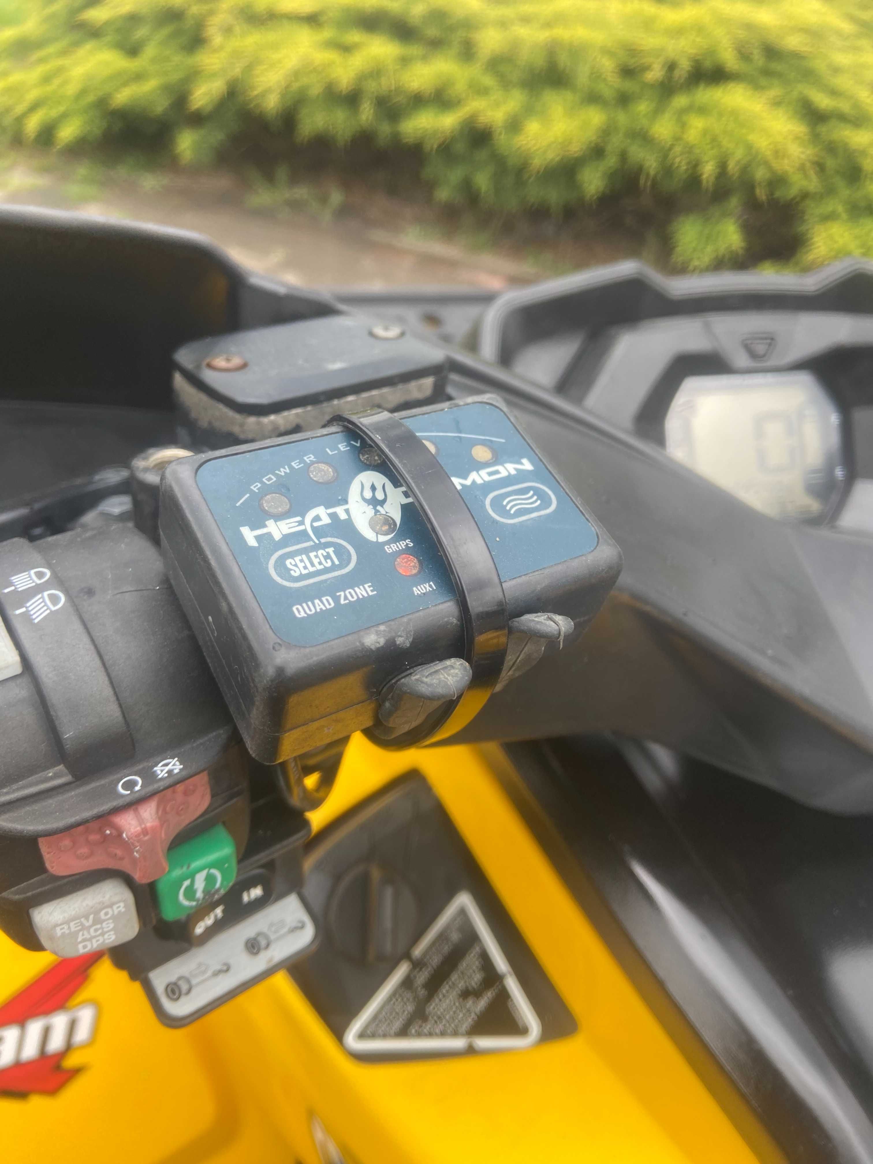 CAN AM Outlander 800