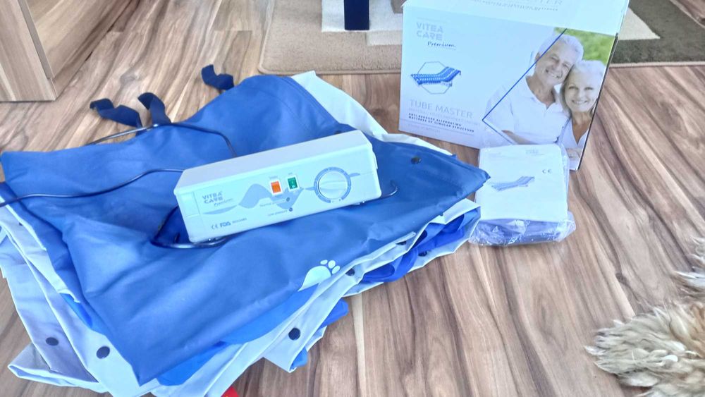 Materac przeciwodleżynowy z pompką