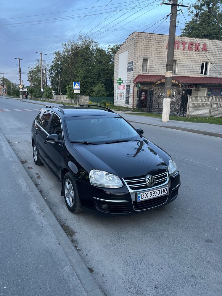 Власний автомобіль Volkswagen Golf