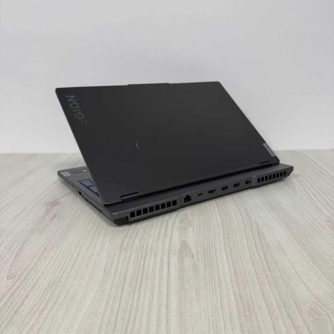 Lenovo Legion 5 15ARH7H 165Hz Ryzen 7 6800H 16GB SSD 512GB RTX 3060