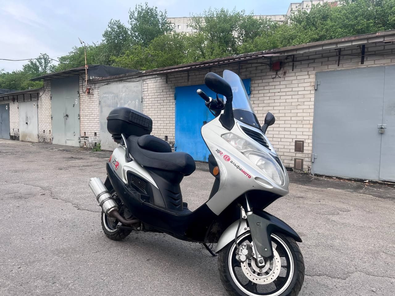 Скутер Viper Victory  150