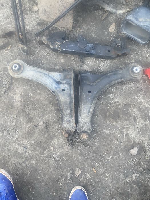Полуоси рычаги ступицы Mercedes Vito 638 2.2cdi 112