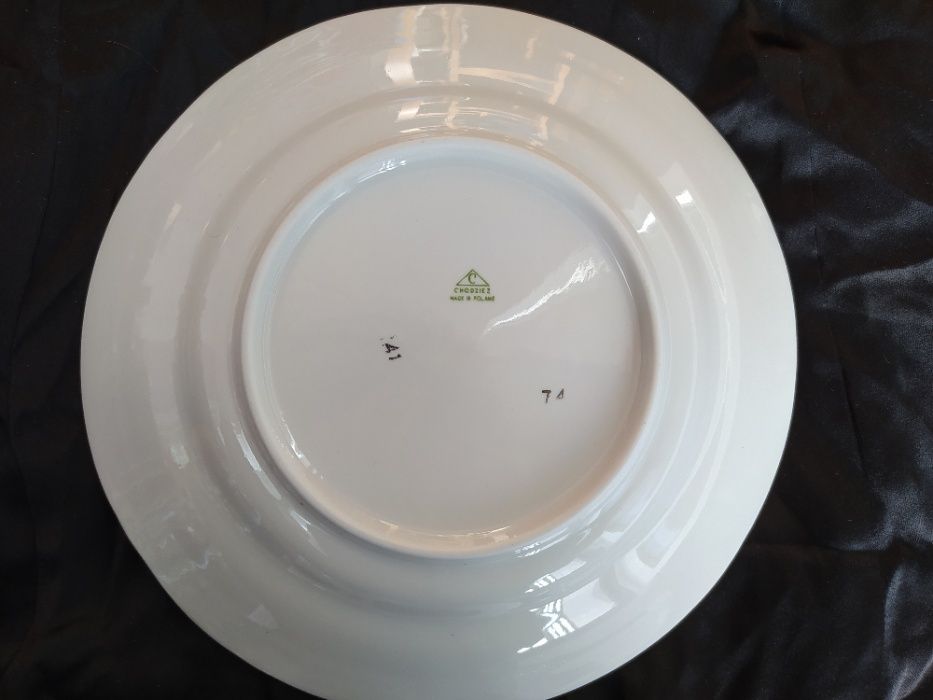Porcelana Chodzież – zestaw talerzy