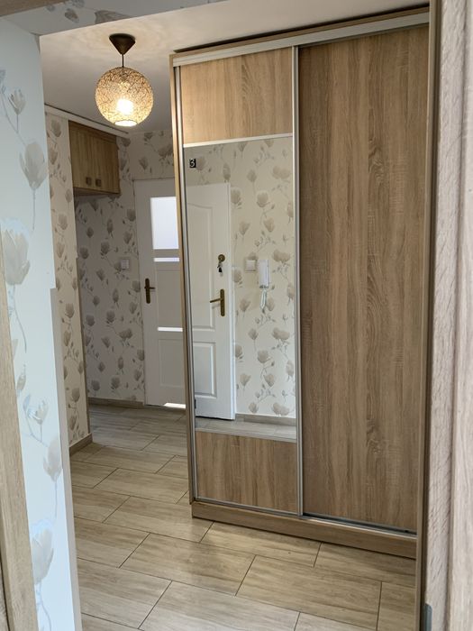 Wynajmę mieszkanie 3 pokojowe, po remoncie 1 piętro w centrum