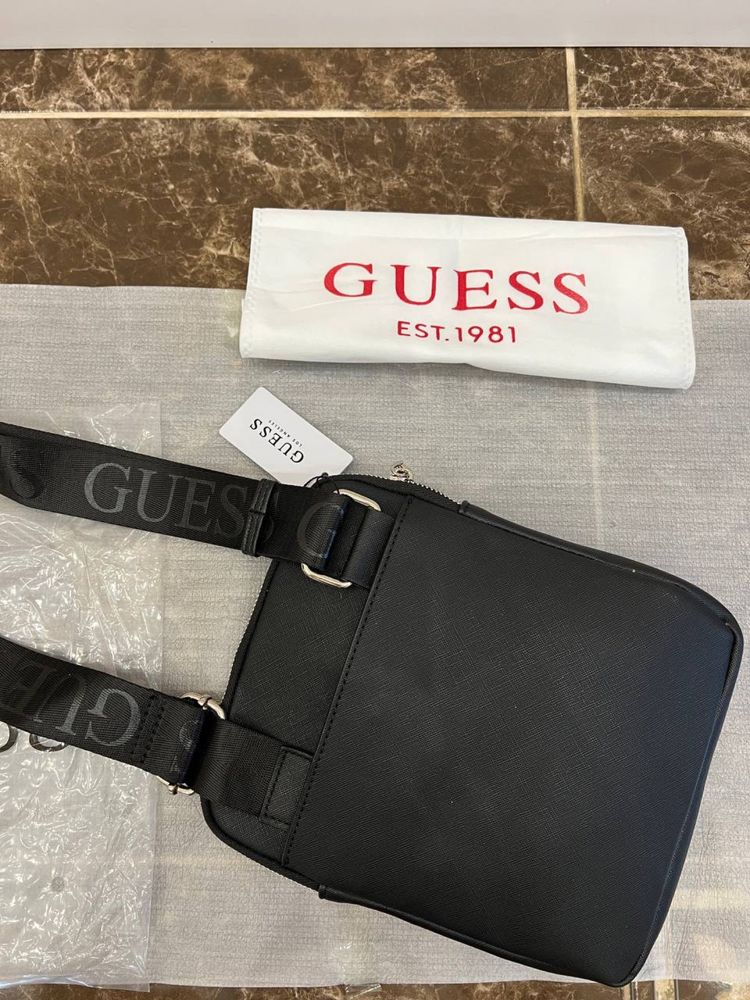 Чоловіча сумка Guess барсетка колір чорний фурнітура срібло