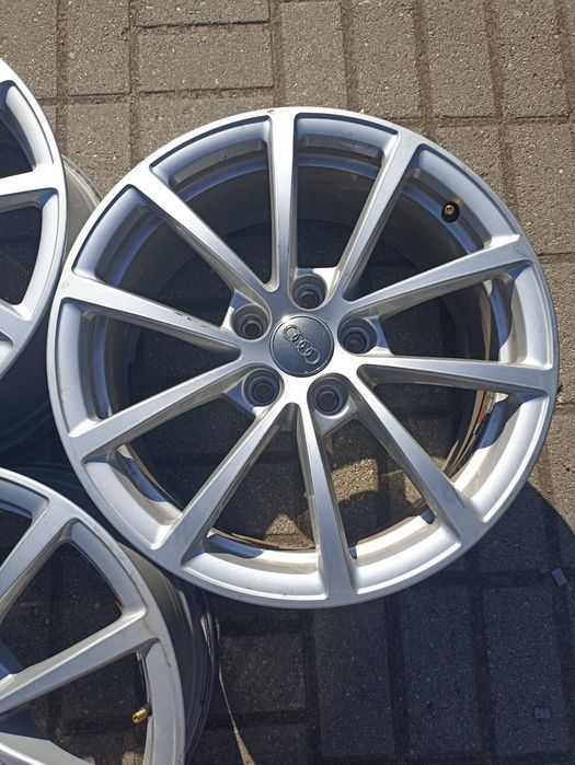 [105] Felgi aluminiowe 17 5x112 Et36 oryginał Audi A3A4A5A6