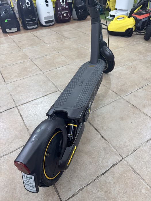 Електросамокат Ninebot SEGWAY MAX G2