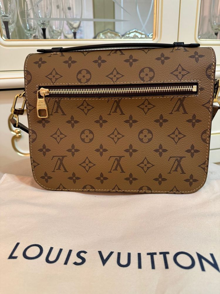 Сумка Louis Vuitton Metis