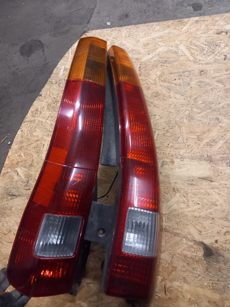 Lampa tył honda crv 2