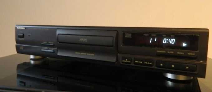 CD Technics SL-PG 380A проигрыватель компакт дисков