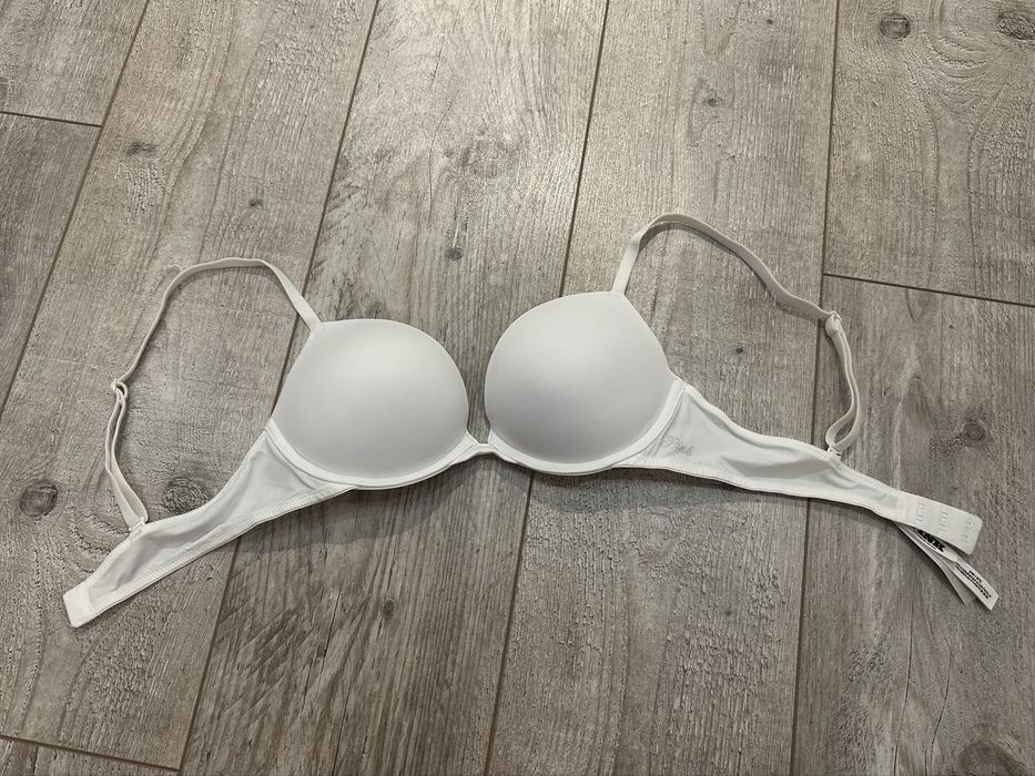 Бюстгалтер  Victoria secret с пуш ап 34B