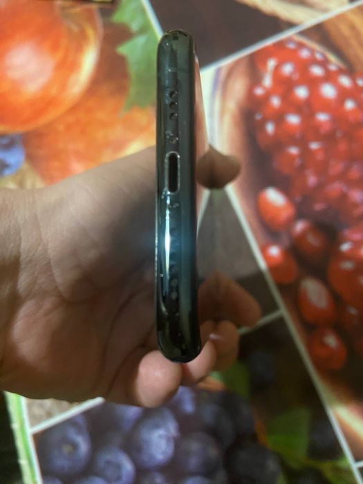 Продам iphone 11 pro 256гб отличное состояние