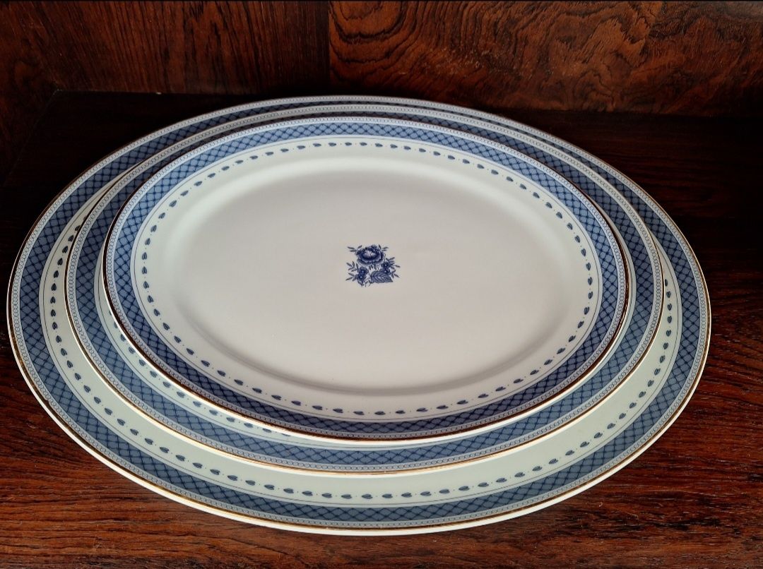 Serviço completo Vista Alegre Cozinha Velha  (OFERTA de um faqueiro)