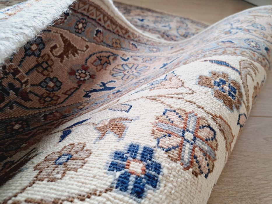 Przepiękny okrągły Keshan. Ręcznie tkany wełniany dywan Średnica 252cm