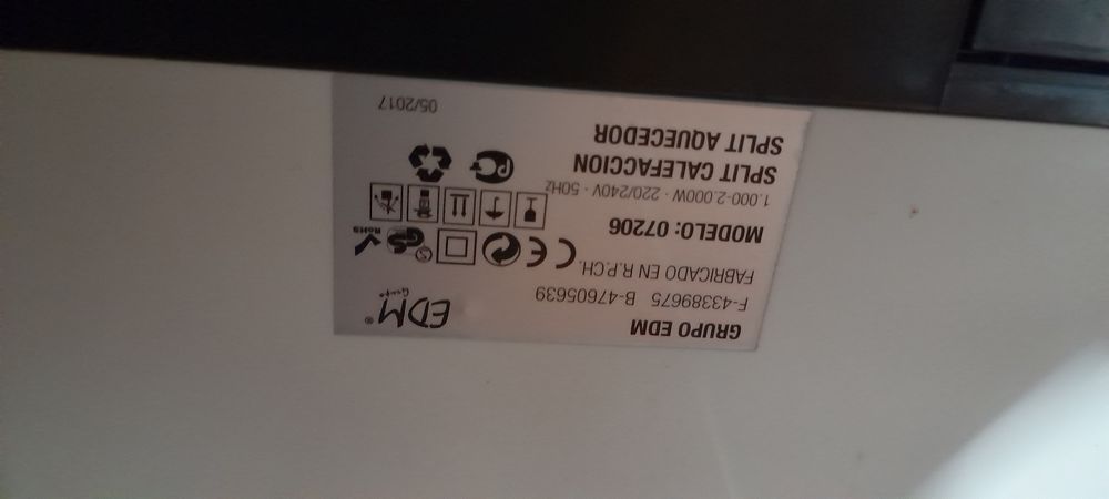 Aquecedor de casa de banho.