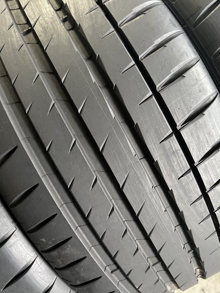 275/30/20+245/35/20 R20 Michelin Pilot Sport 4S * 4шт