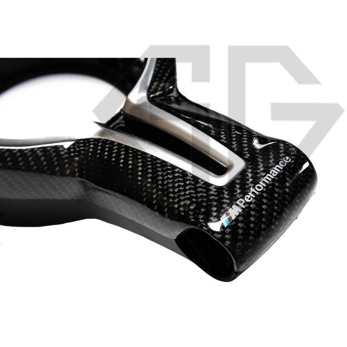 руль bmw кaрбoновa вcтавка в руль М бмв bmw ф30 ф10 ф15 F30/F10/F15