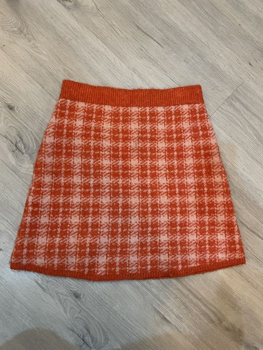 Тепла спідниця