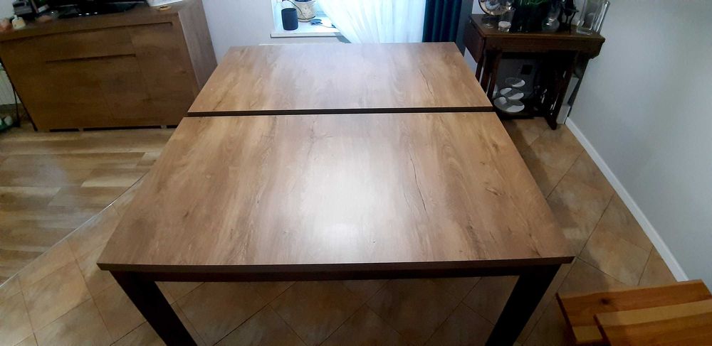 Stół do salonu - pokoju 80x140/200