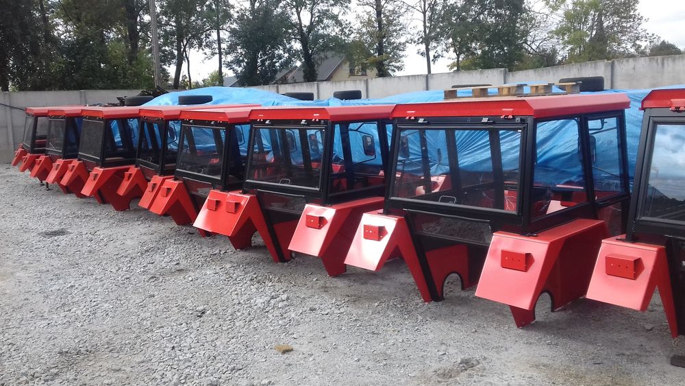 Kabina kabiny ciagnikowe c330 c360 mf t25 bizon