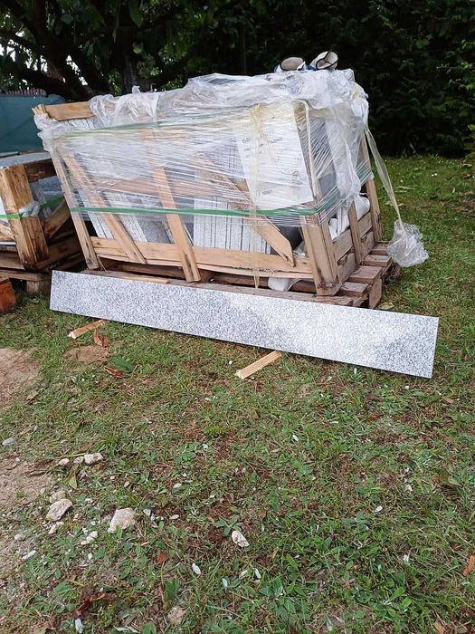 Płyty granitowe różne - schody granitowe