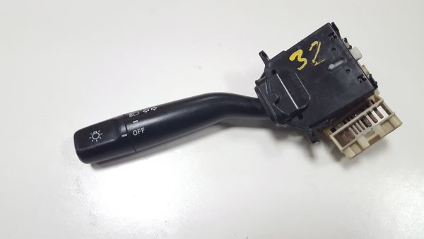 Manípulo pisca-pisca TOYOTA Corolla Hatchback (_E12_)