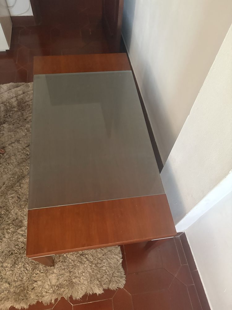 Mesa De Centro ( TAMPO EM VIDRO )