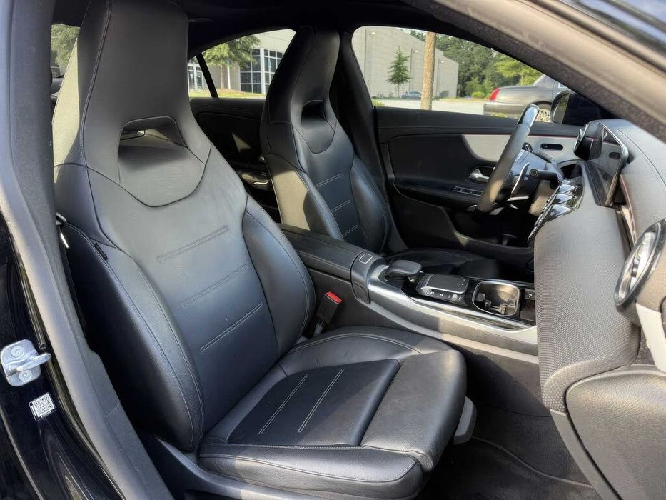 Mercedes-Benz CLA AMG CLA 35 4MATIC      2023