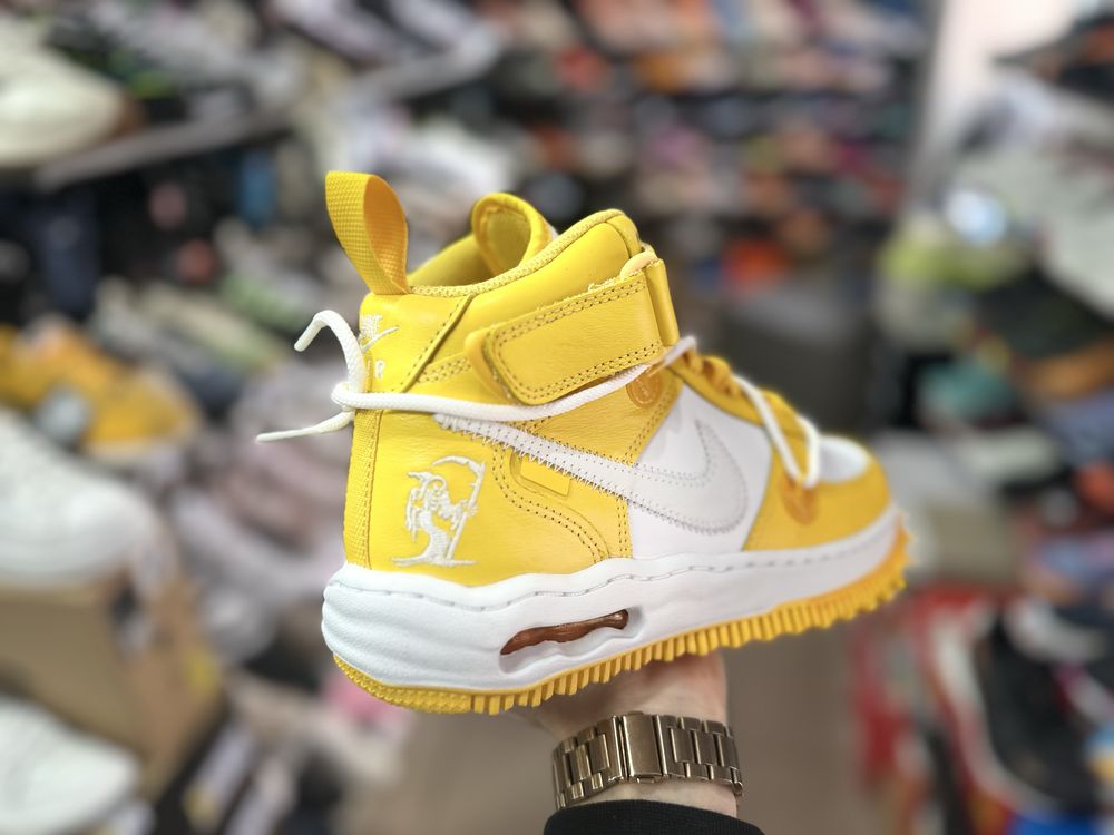 Кросівки Nike Air Force  1 mid SP c Off white Yellow ( РОЗМІР 38,5 )