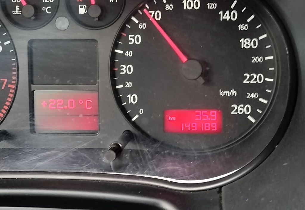 Audi A3 1.6 gasolina