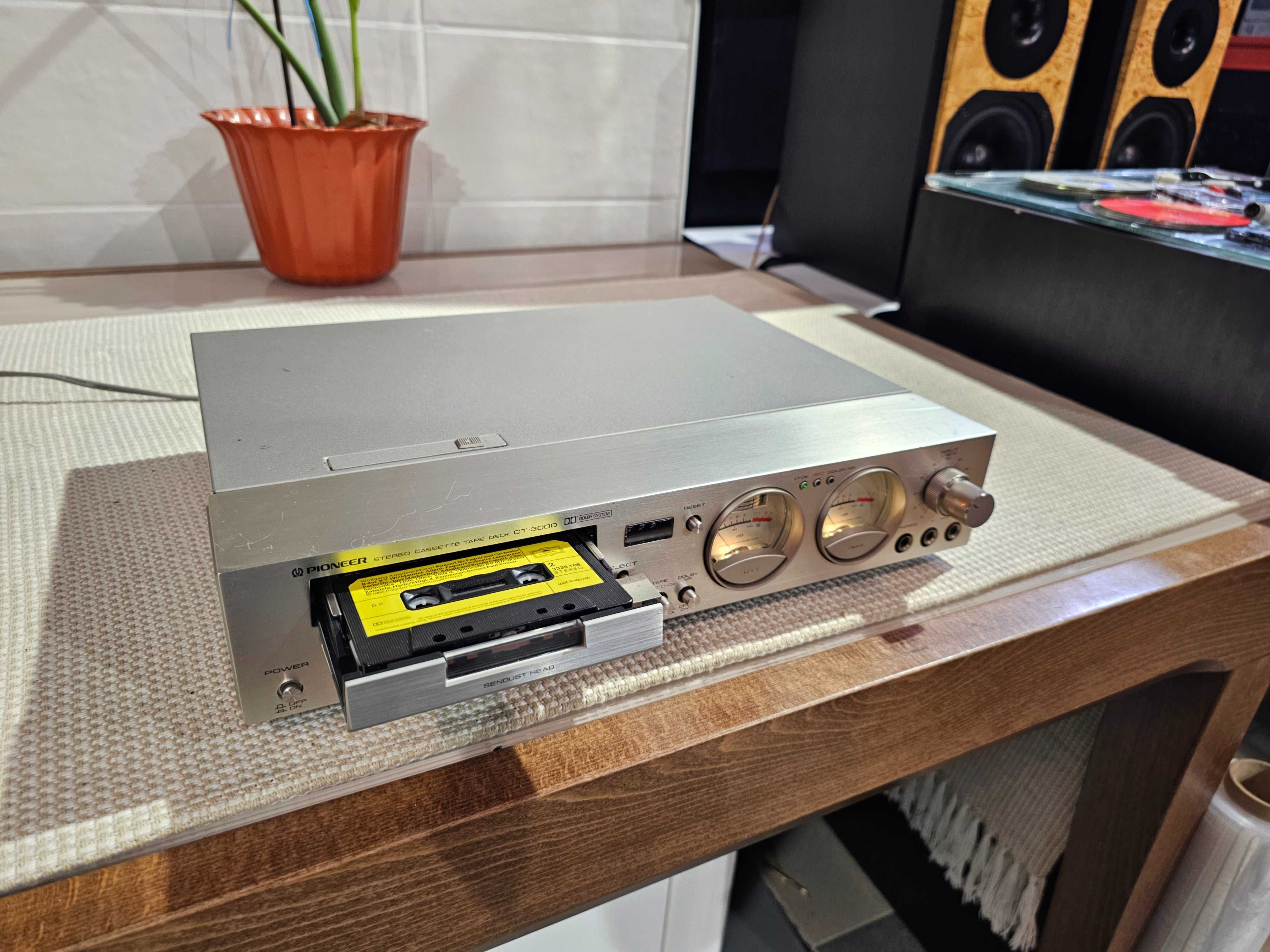 Касетна дека Pioneer CT-3000