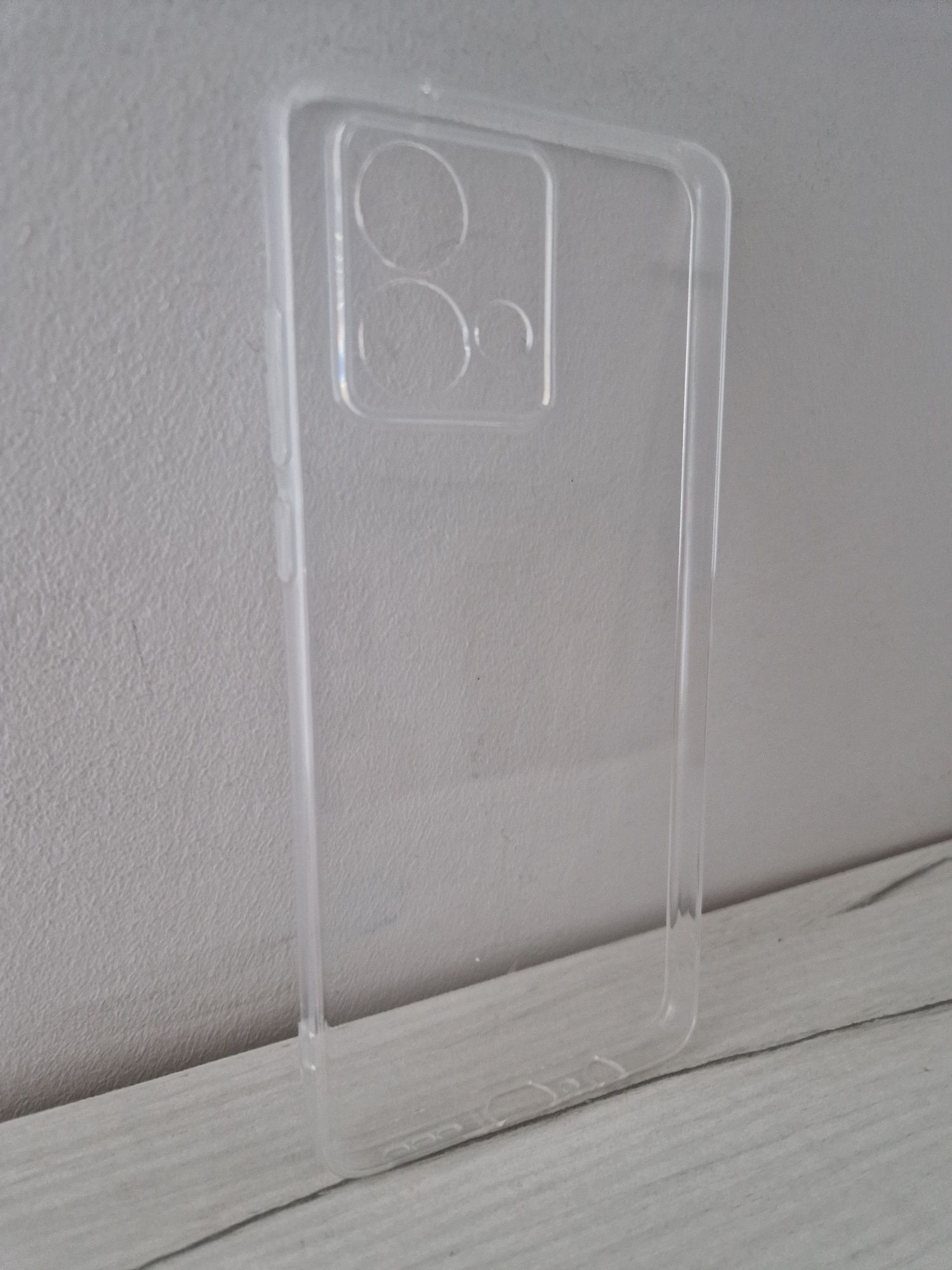 Ultra Clear 1mm Case do Motorola Moto G84 5G Przezroczysty