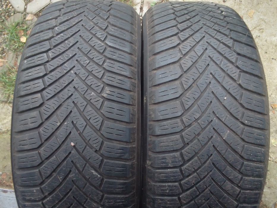 Cena za 2 Opony zimowe 215/55r17 YOKOHAMA 2023r