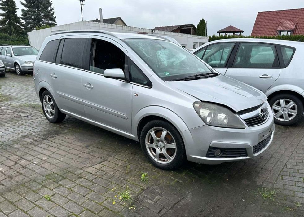 Opel Zafira B Авторозборка Розборка Разборка фара капот гур мотор