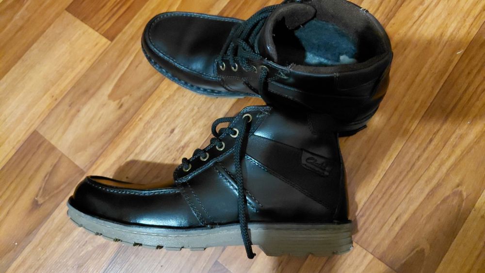Продам ботинки Clarks, 43 размер