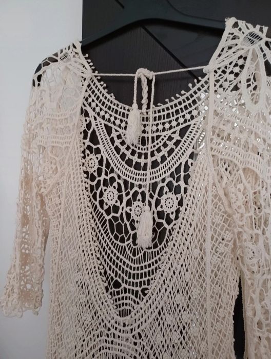 Vestido praia renda sem costas